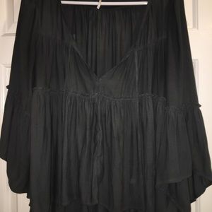 Free People Grey flowy top - small
